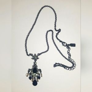 Necklace with clear/black beads